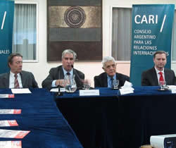 Latin American debate on Cuba and the United States at CARI 