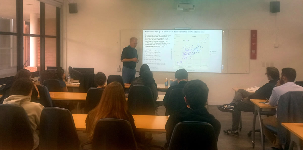 Presentación del BTI 2024 en las universidades