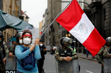 ¿Tiene cura la política peruana?